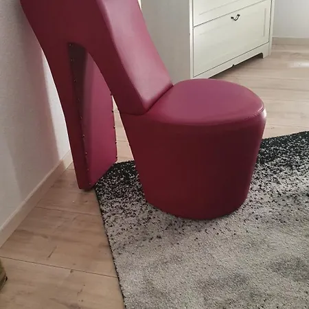 Md, Deluxe In Preis- Leistung , Eg, 1 Einelbett, 1 Qeensize Doppelbett 1 Romantikzimmer 79 Qm شقة *