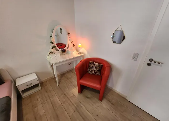 Md, 2 Doppelzimer Deluxe In Preis- Leistung , Eg, 1 Einelbett, 1 Qeensize Doppelbett 1 Romantikzimmer 79 Qm Апартаменты *